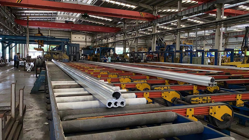 1728550666360533.jpg 散熱器鋁型材來(lái)圖加工